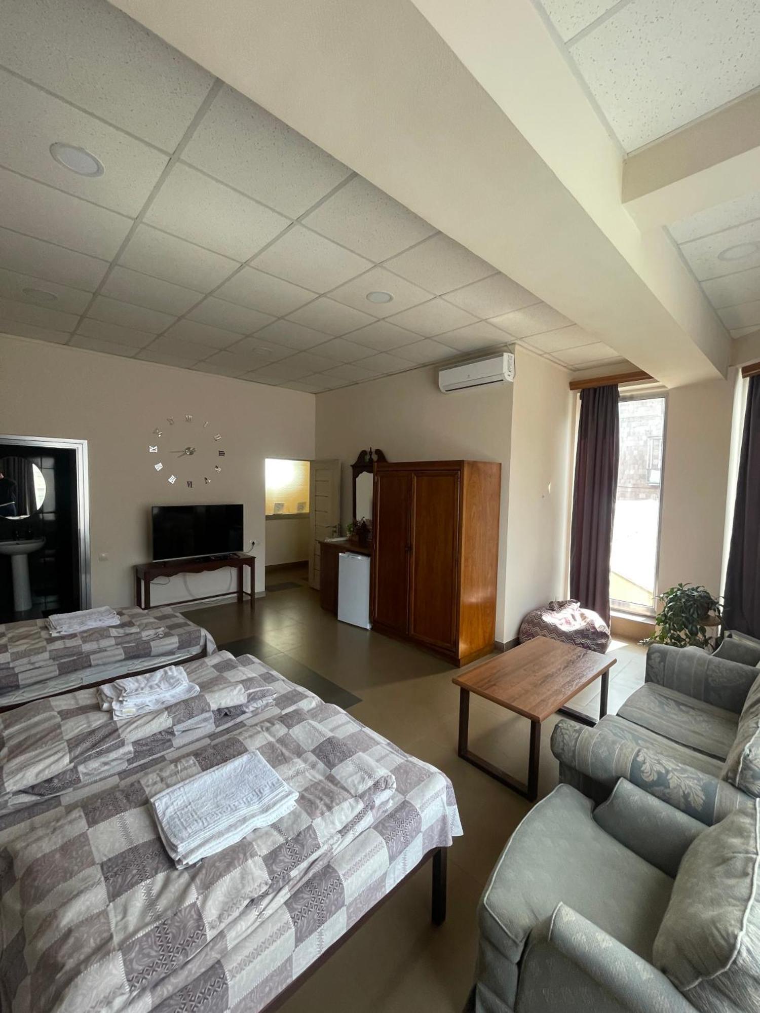 Downtown B&B Vanadzor Exterior foto